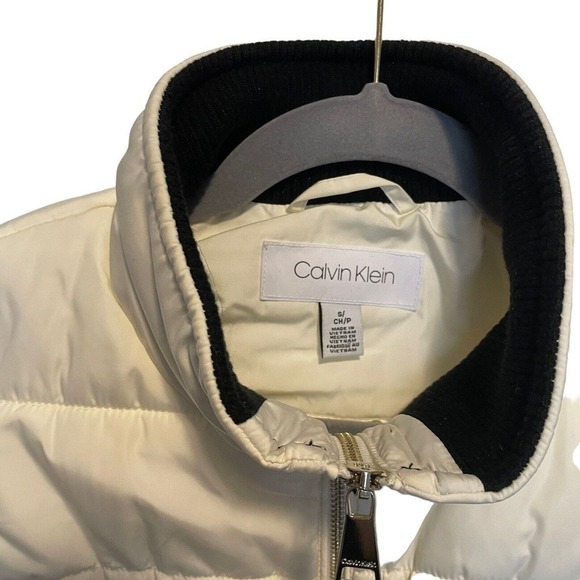 Calvin Klein Womens Ivory & Black Quilted Stretch Sides Puffer Vest Small NWOT - Picture 2 of 12